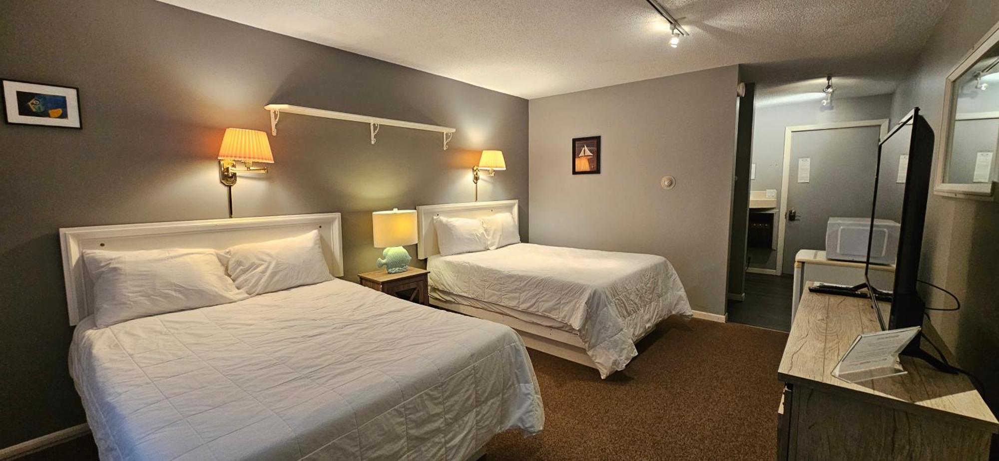 Chequamegon Lake Superior Lodge Bayfield Esterno foto
