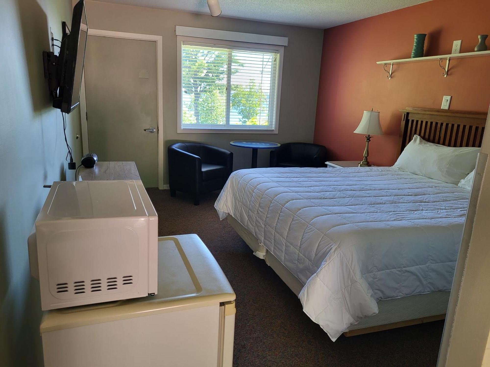 Chequamegon Lake Superior Lodge Bayfield Esterno foto